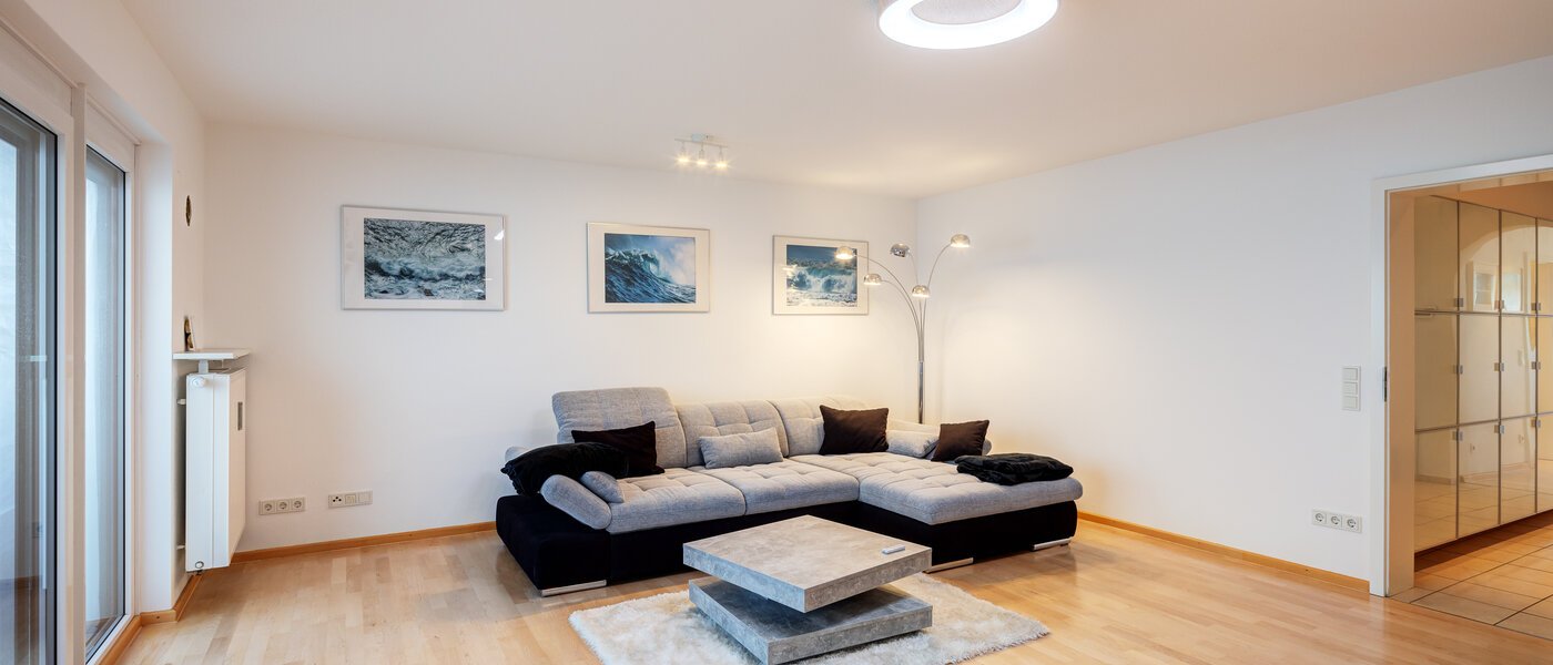 Plat Ismaning 01 Camera de zi 10991