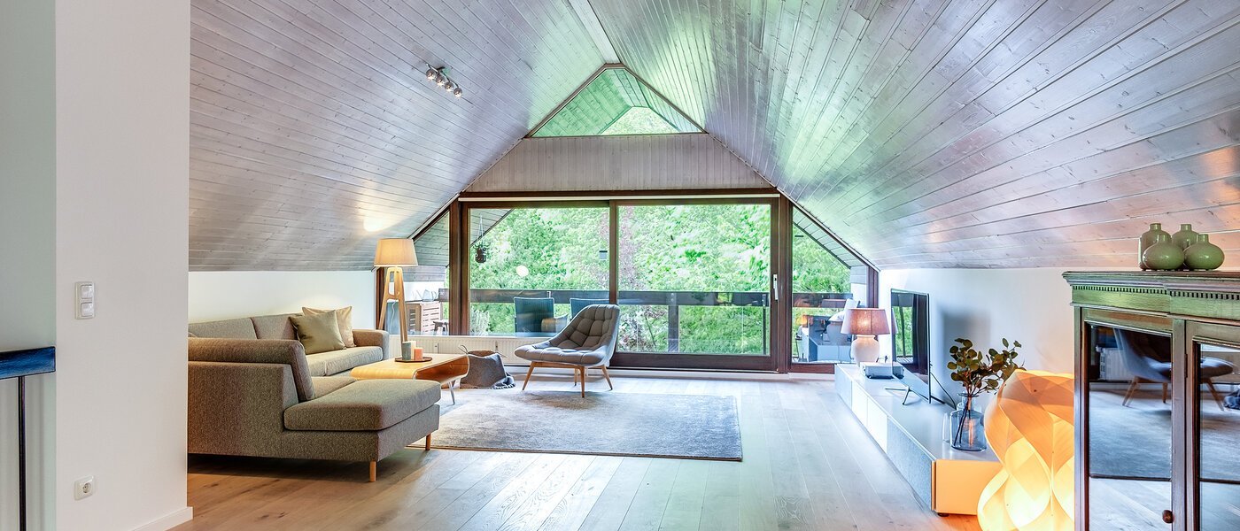 메조넷 플랫 München Oberföhring 03 거실 공간 10997