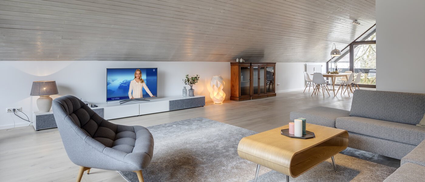 메조넷 플랫 München Oberföhring 04 거실 공간 10997
