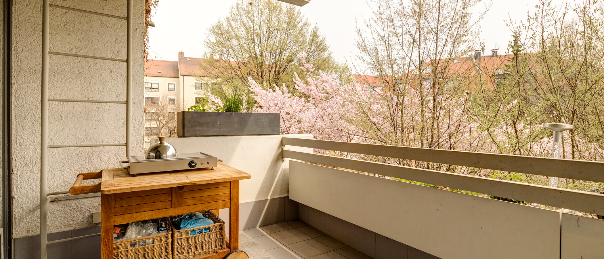 Mezonetno stanovanje München Schwabing-West (rund um den Hohenzollernplatz) 02 Balkon 11000