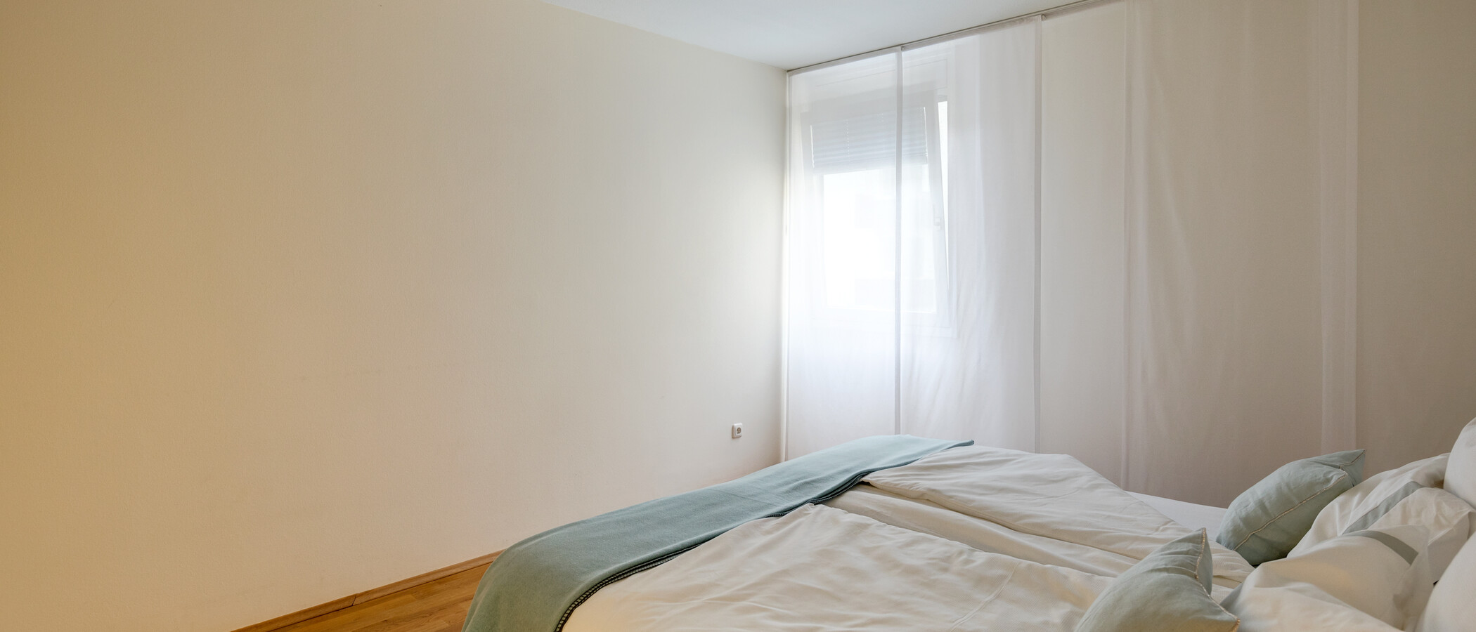 Mezonetno stanovanje München Schwabing-West (rund um den Hohenzollernplatz) 02 Spalnica 11000