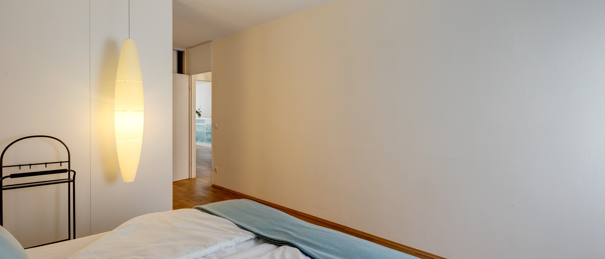 Mezonetno stanovanje München Schwabing-West (rund um den Hohenzollernplatz) 03 Spalnica 11000
