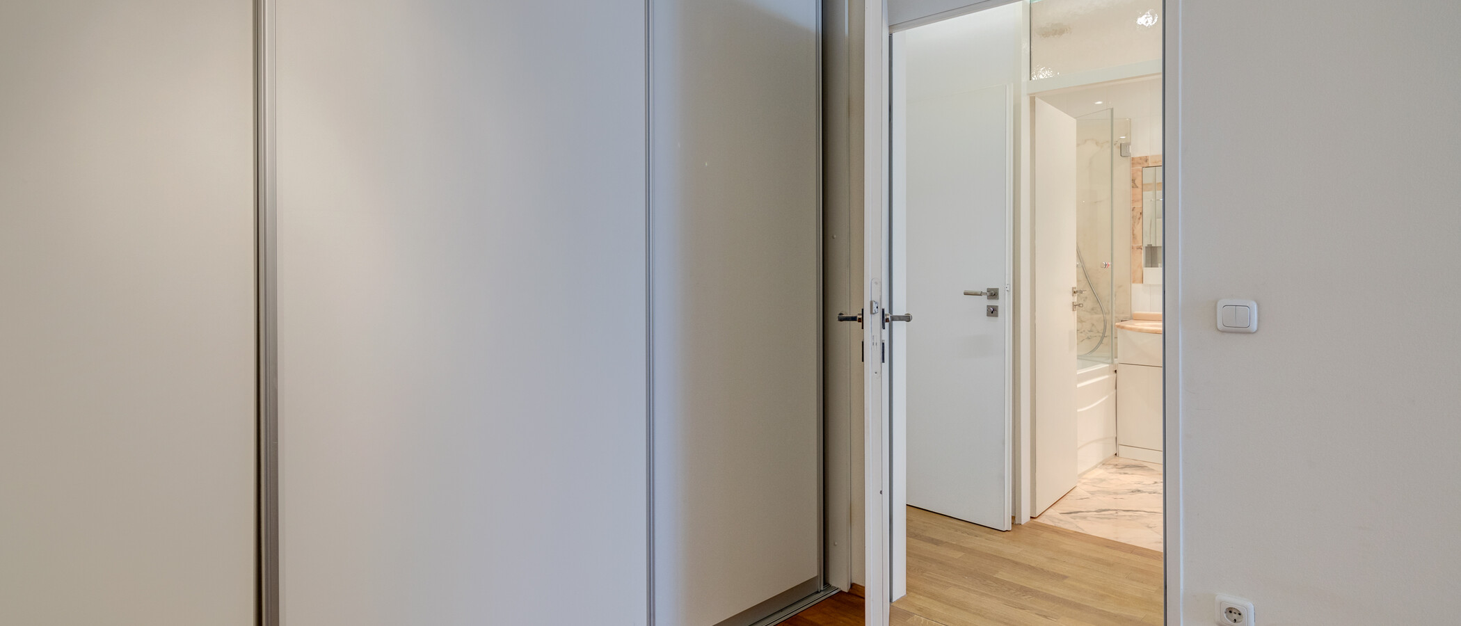 Mezonetno stanovanje München Schwabing-West (rund um den Hohenzollernplatz) 07 Spalnica 11000