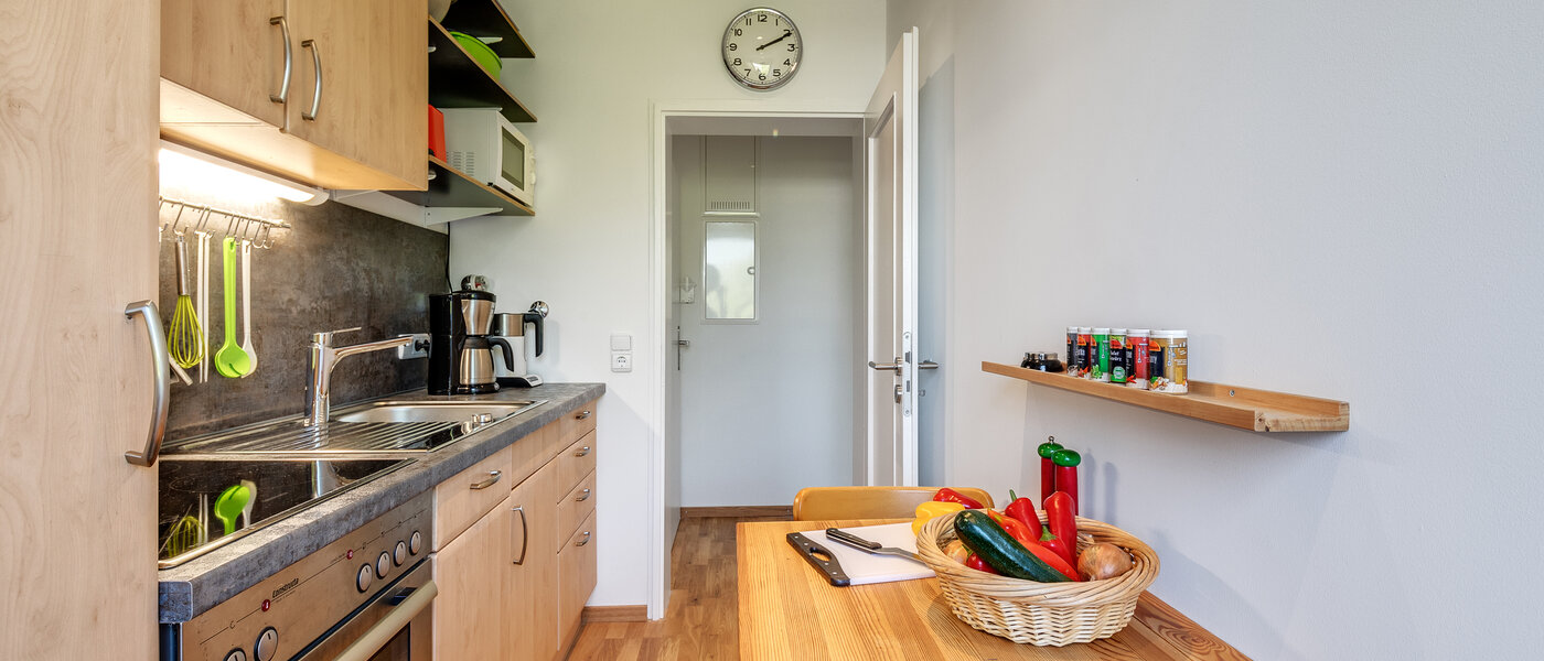 Плоский München Neuhausen 03 Кухня 11009