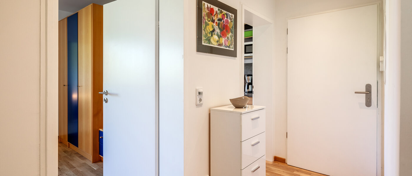 Плоский München Neuhausen 01 Коридор/передпокій 11009