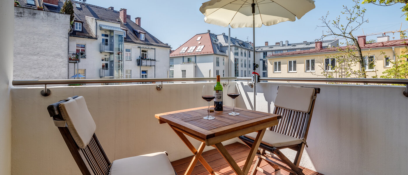 Плоский München Neuhausen 01 Балкон 11009