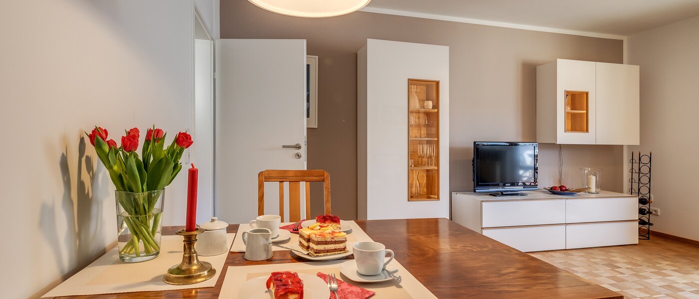 Плоский München Neuhausen 03 Вітальня 11009