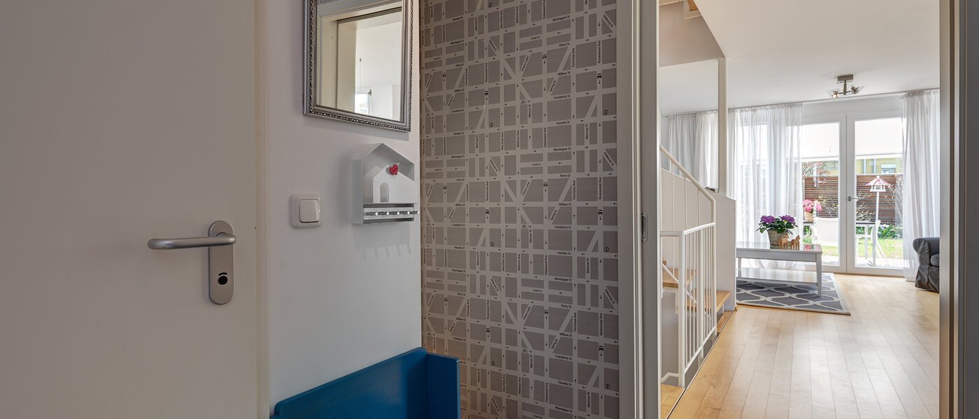 Двуетажна къща Gröbenzell 01 Коридор/ коридор 11015