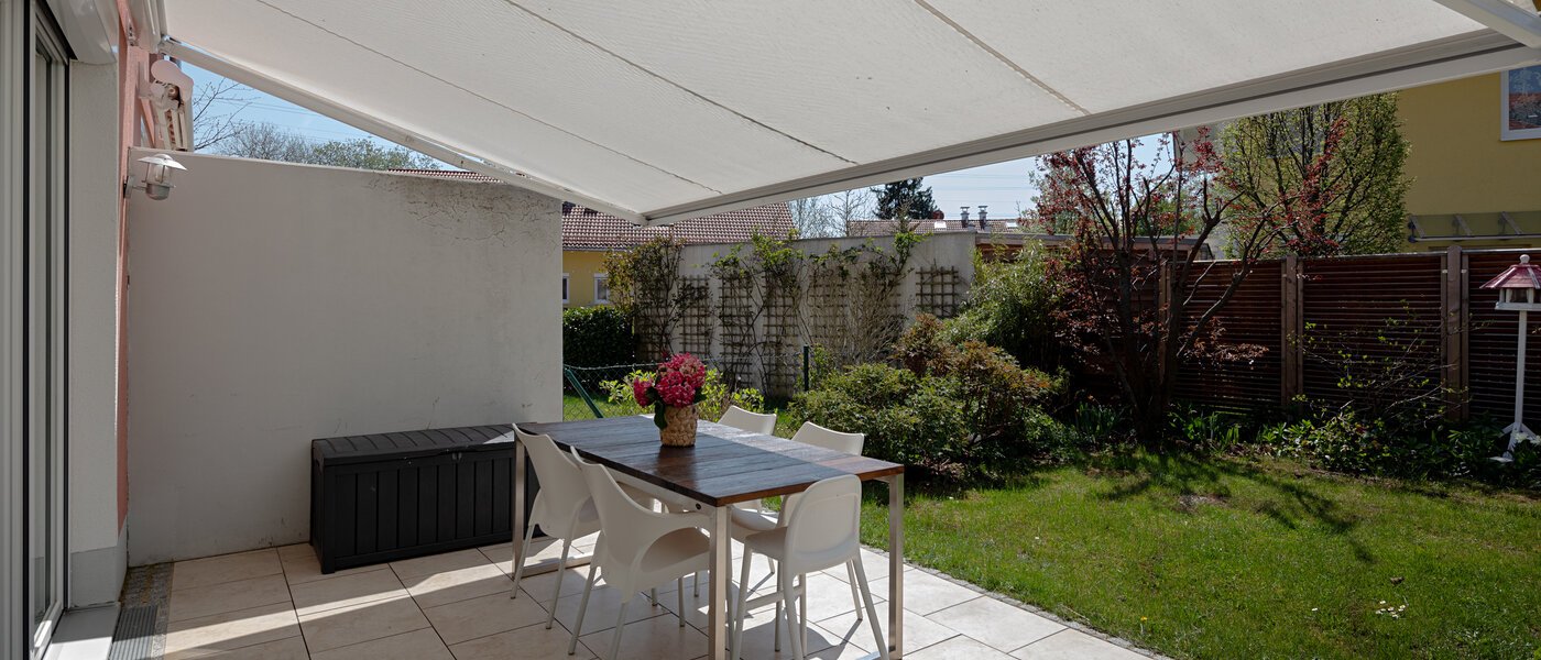 Двуетажна къща Gröbenzell 02 Тераса 11015