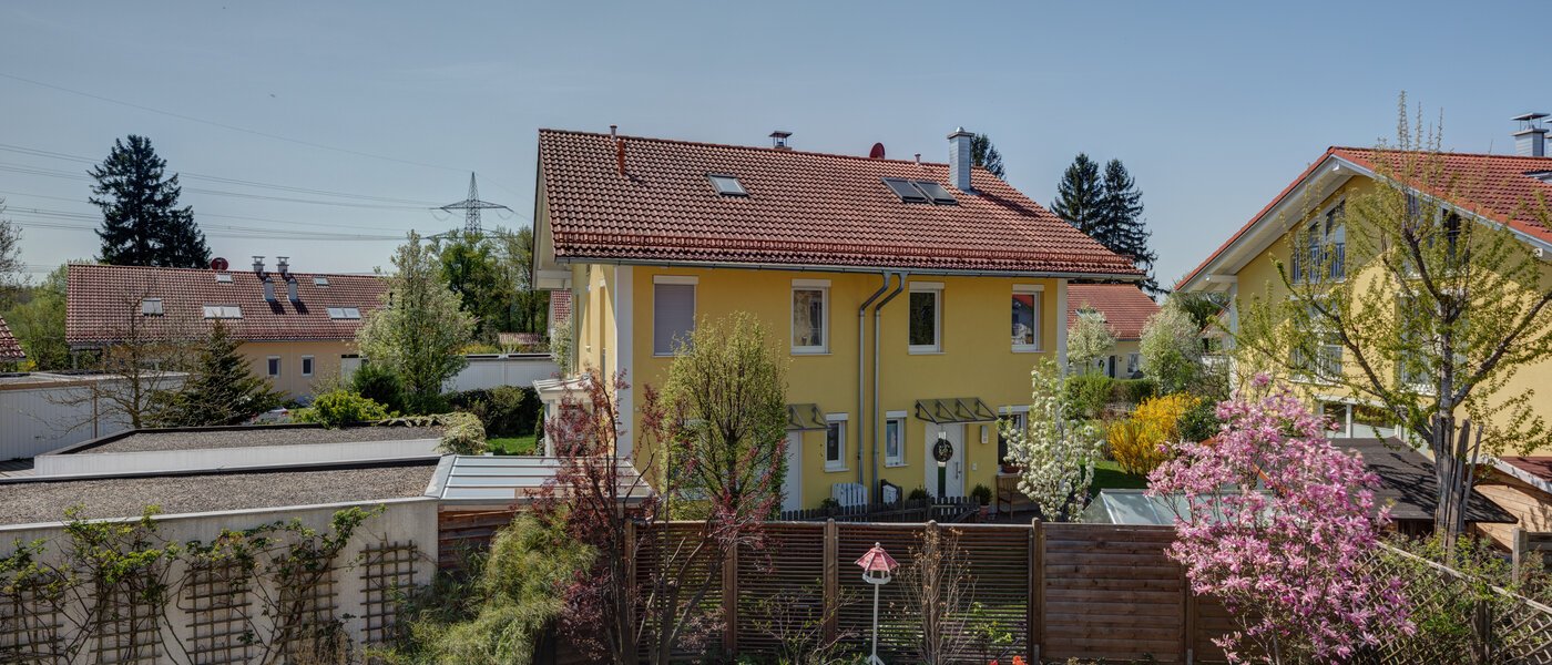 Двуетажна къща Gröbenzell 01 Вижте 11015