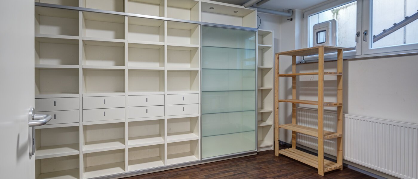 Двуетажна къща Gröbenzell 01 Складово помещение 11015