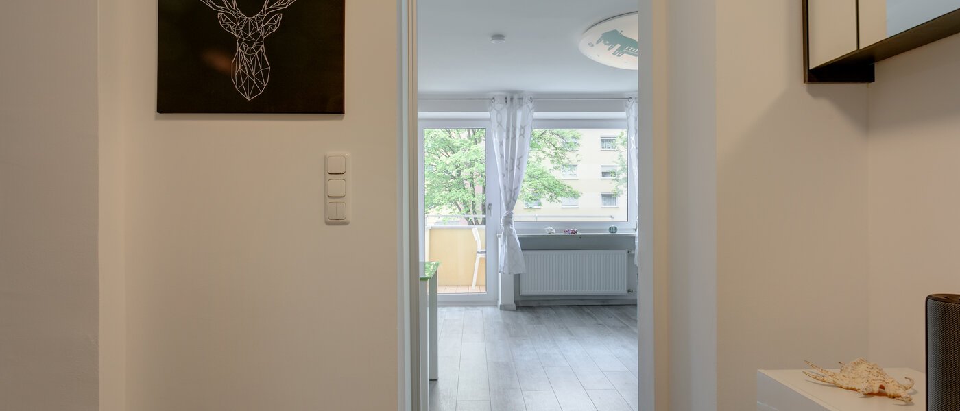 Ploché München Fasanerie 04 Chodba/chodba 11028