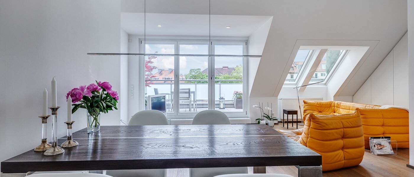 Galerija stanovanje München Au 03 Dnevni prostor 11032