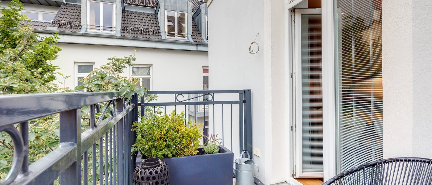 Ploché München Neuhausen 03 Balkon 11045