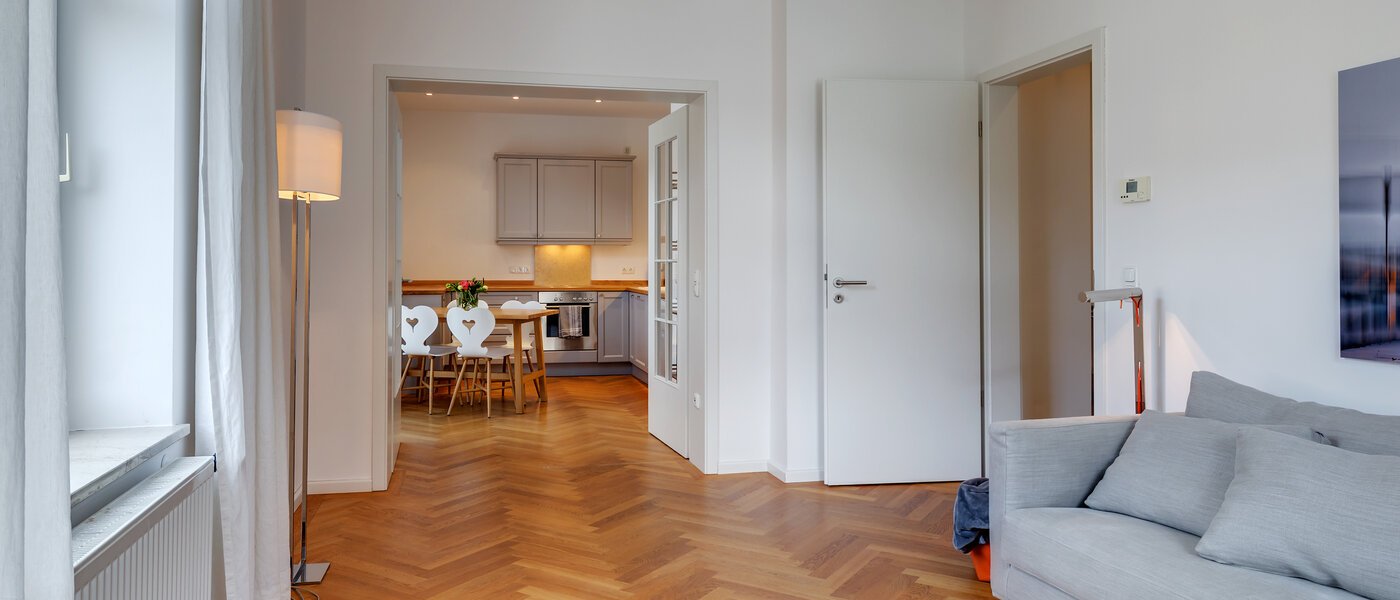 Ploché München Neuhausen 04 Obývací prostor 11045