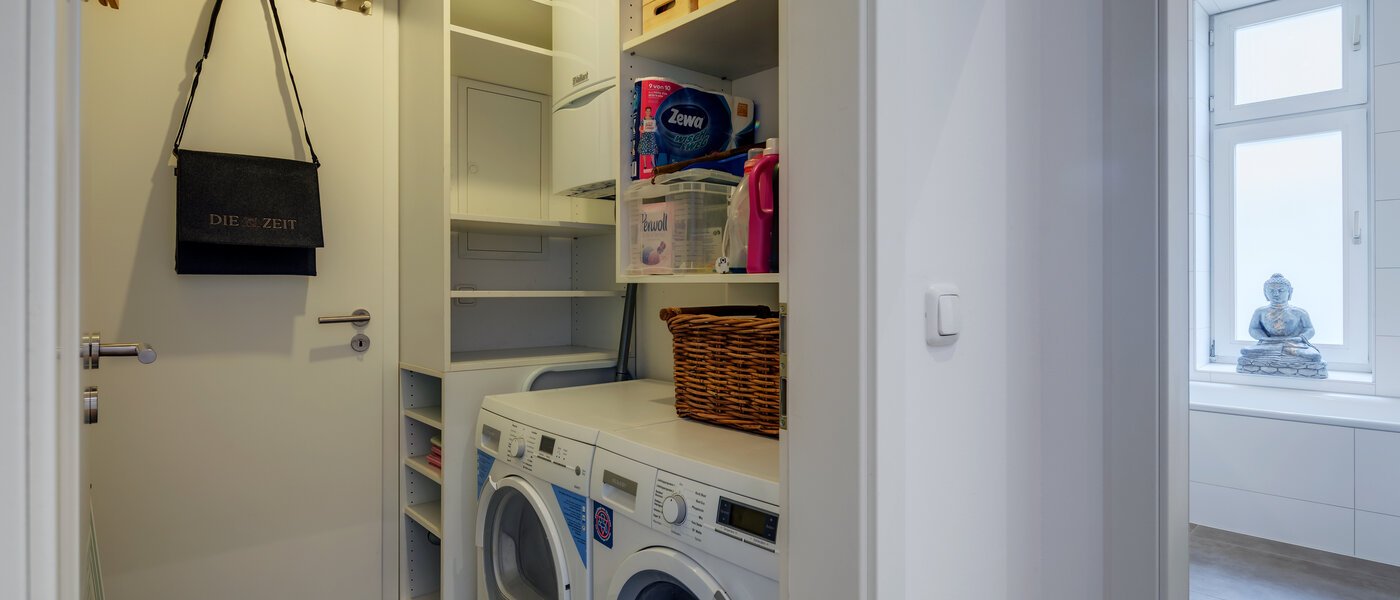 Ploché München Neuhausen 01 Skladiště 11045