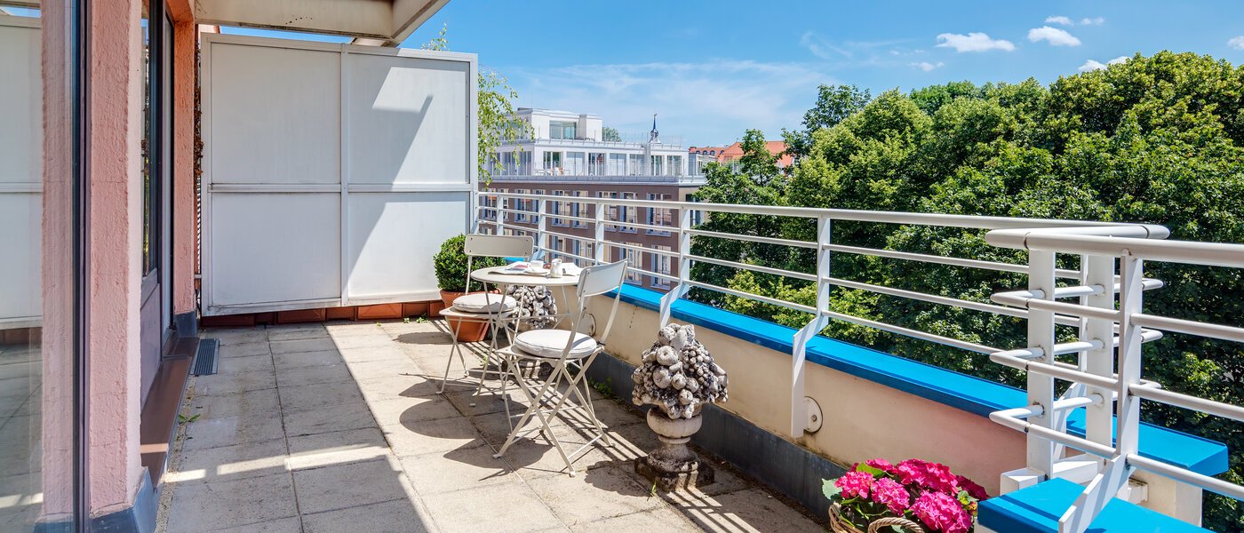 Tagterrasse-lejlighed München Bogenhausen 02 Terrasse 11076