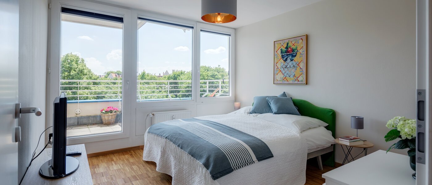 Tagterrasse-lejlighed München Bogenhausen 01 Soveværelse 11076