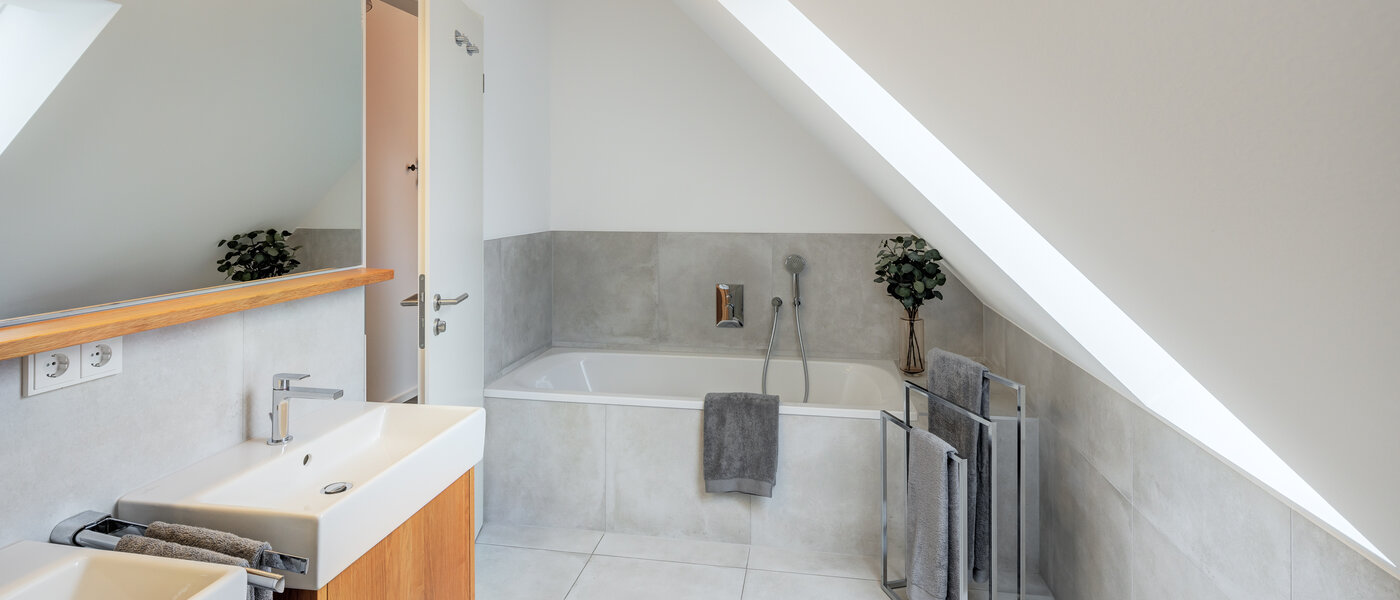 Maisonnette München Pasing 03 2. badkamer 11136