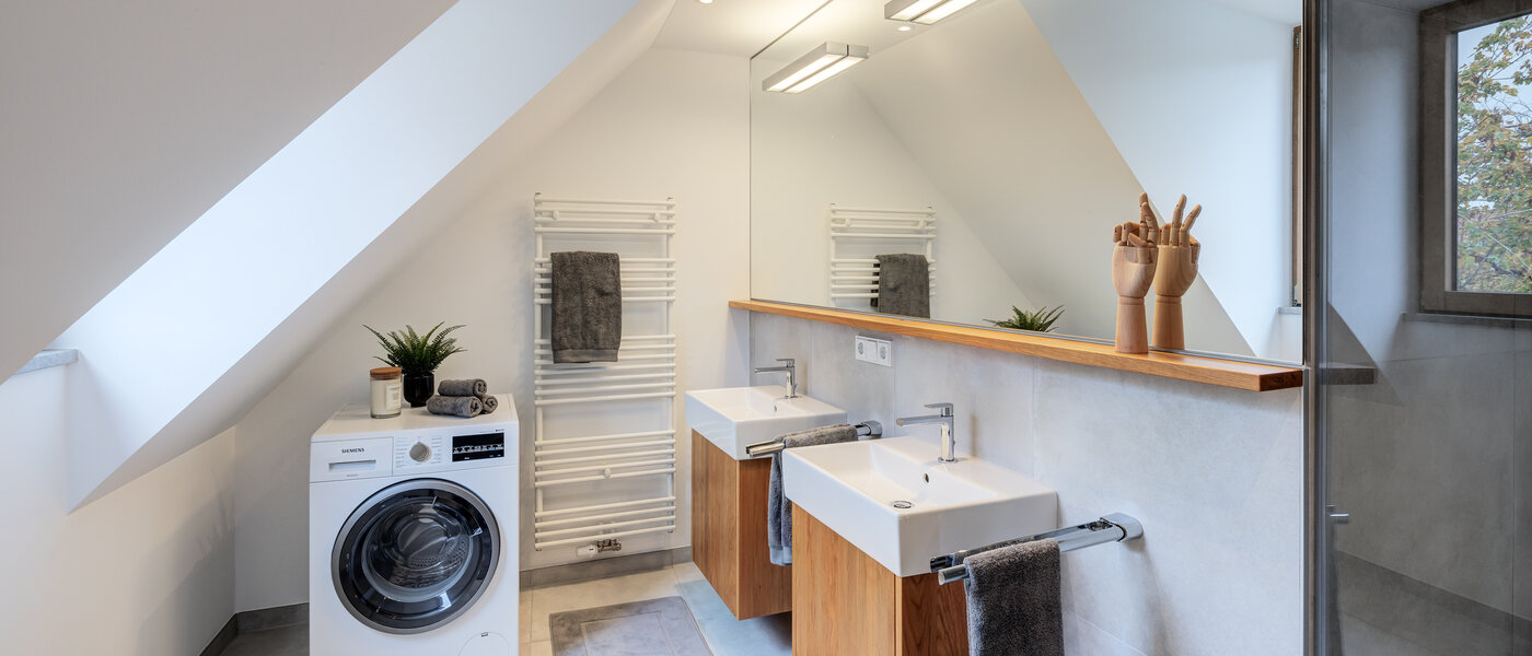 Maisonnette München Pasing 01 1e badkamer 11136