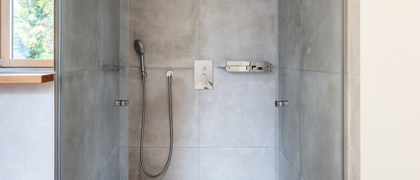 Maisonnette München Pasing 03 1e badkamer 11136