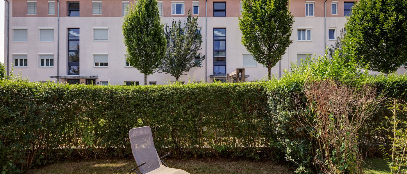 Ravna stran München Bogenhausen 01 Oglejte si 11173