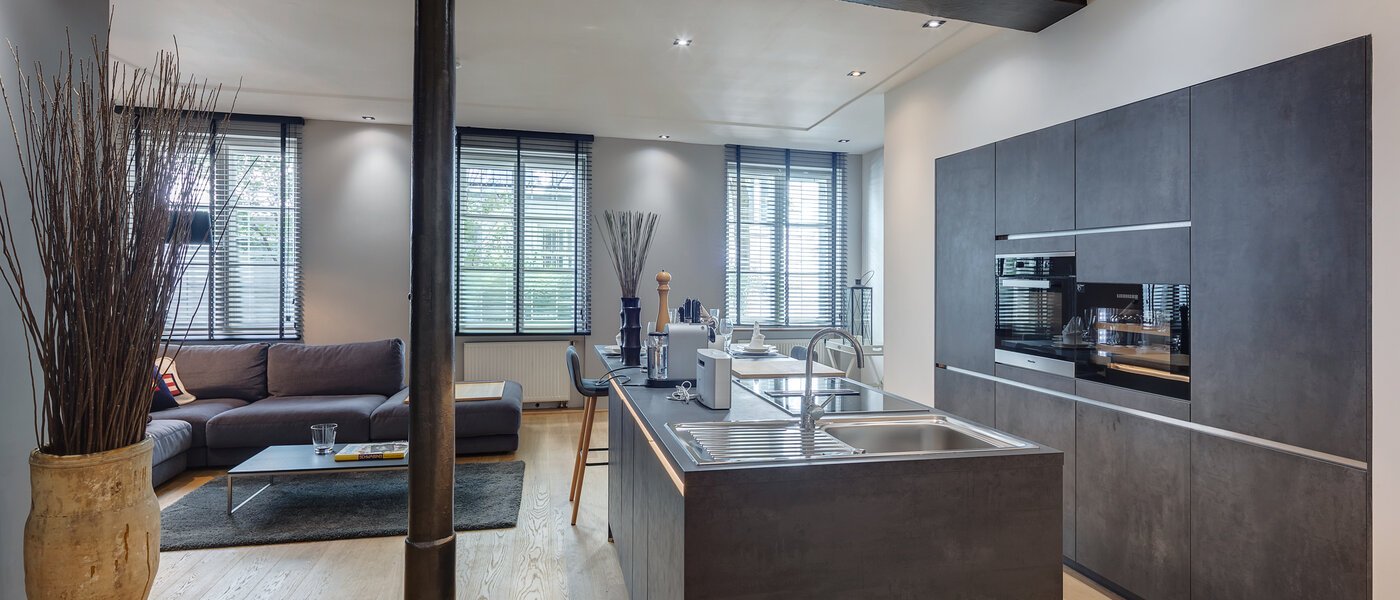 Lapos München Gärtnerplatzviertel 02 Konyha 11186