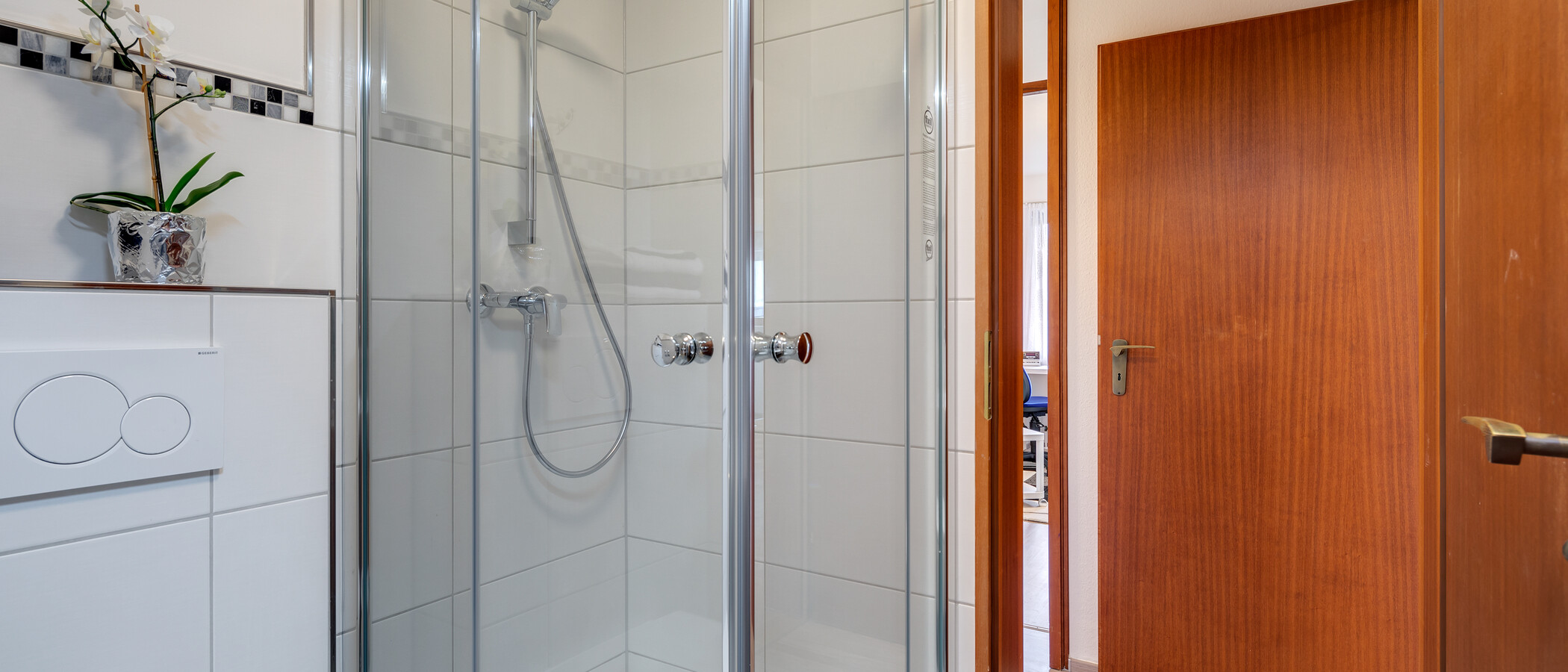 Düz München Schwabing-West 02 2. Banyo 11193