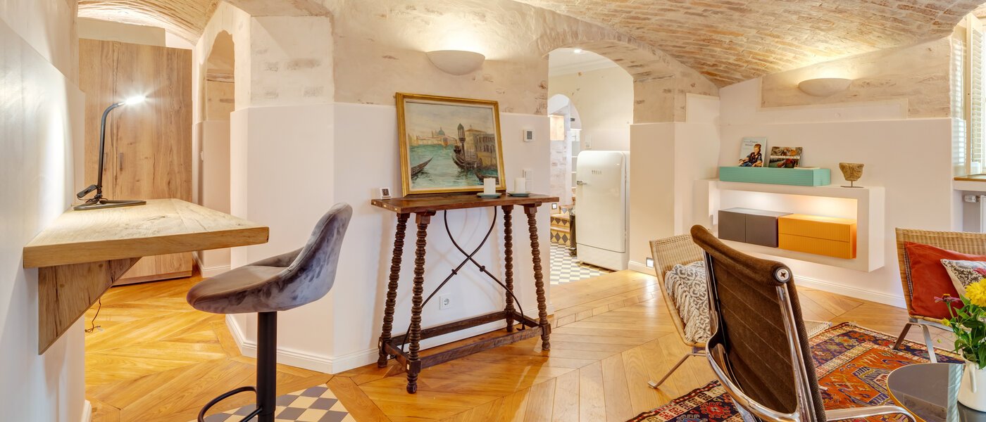 Ploché München Neuhausen 03 Obývacia izba 11204