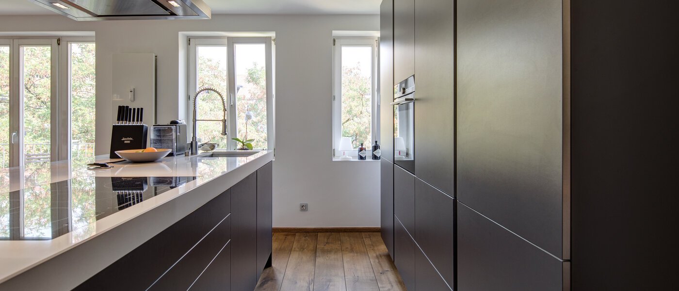 Lapos München Schwabing 02 Konyha 11220