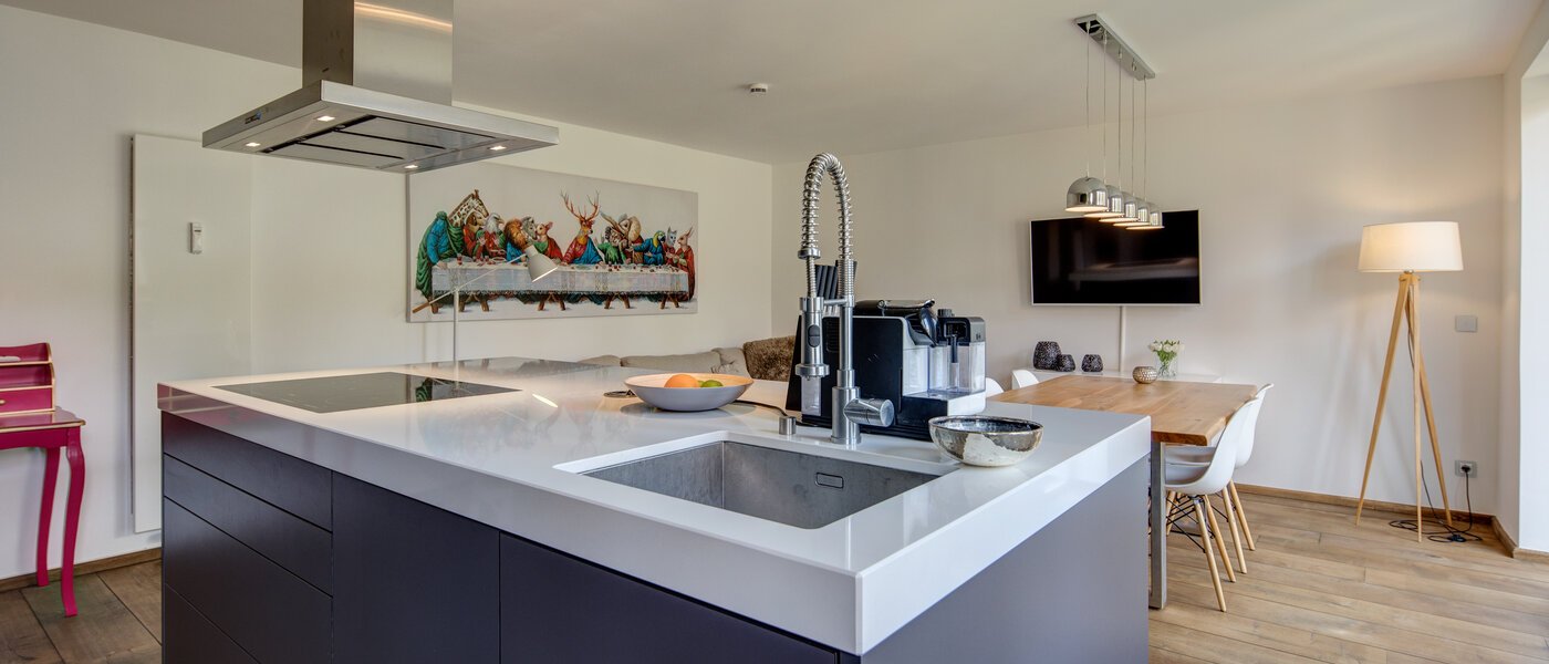 Lapos München Schwabing 04 Konyha 11220