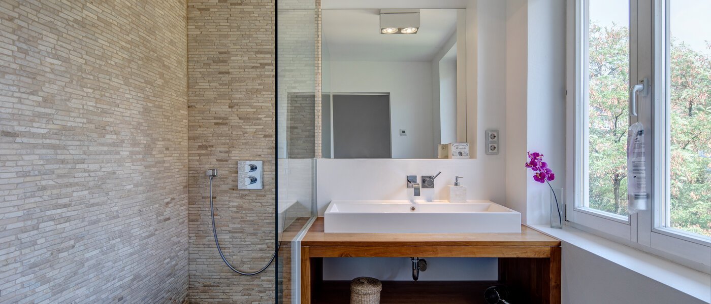 Lapos München Schwabing 01 Fürdőszoba 11220