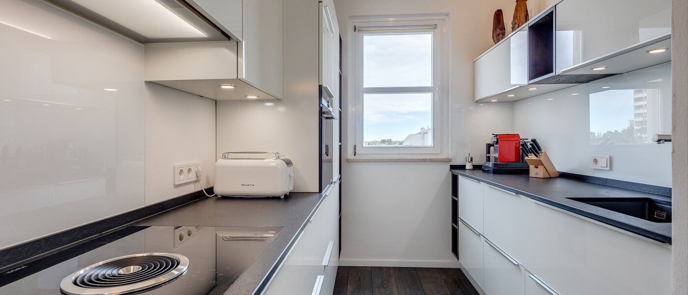 Tagterrasse-lejlighed München Arabellapark 03 Køkken 11226