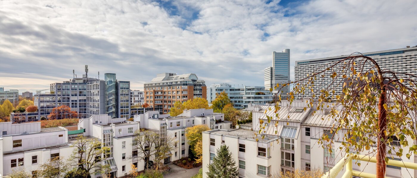 Апартамент с покривна тераса München Arabellapark 02 Вижте 11226