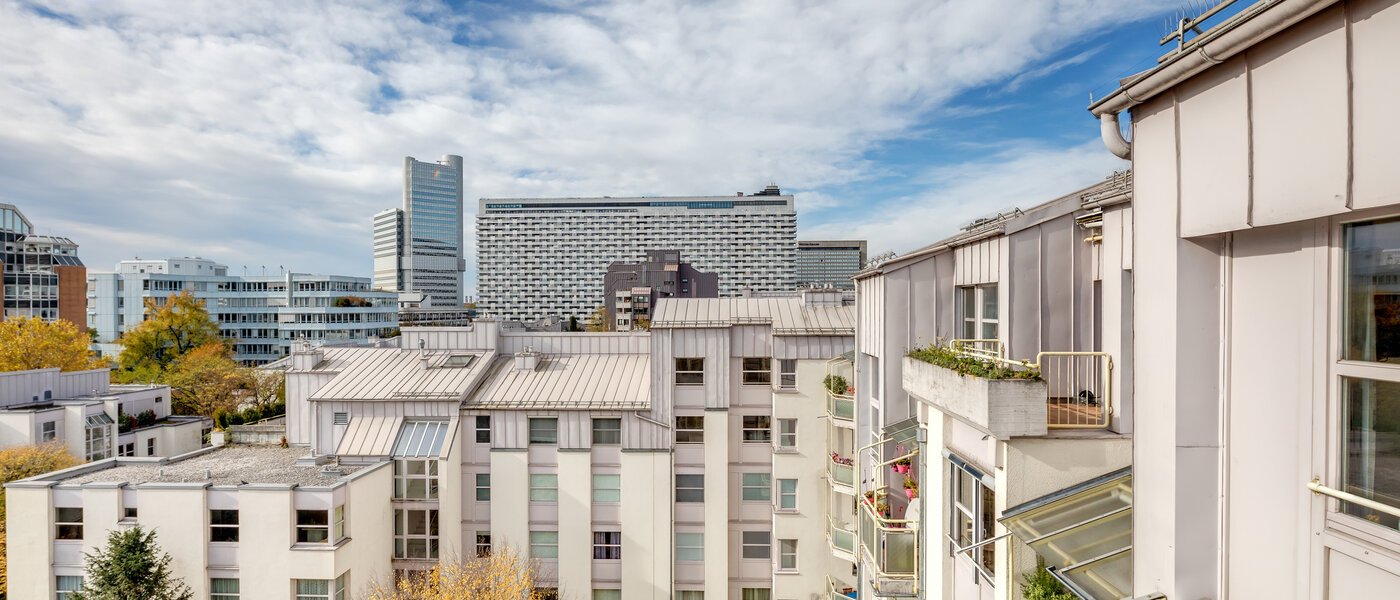 Апартамент с покривна тераса München Arabellapark 03 Вижте 11226