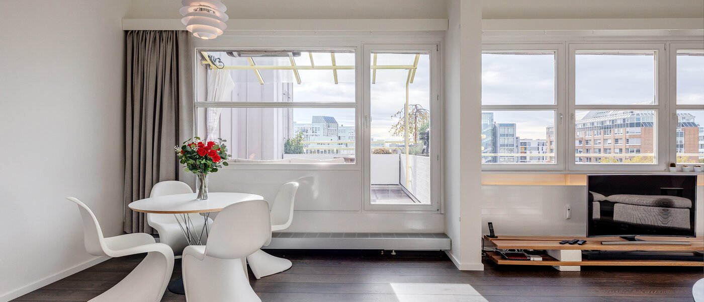 Tagterrasse-lejlighed München Arabellapark 02 Opholdsområde 11226