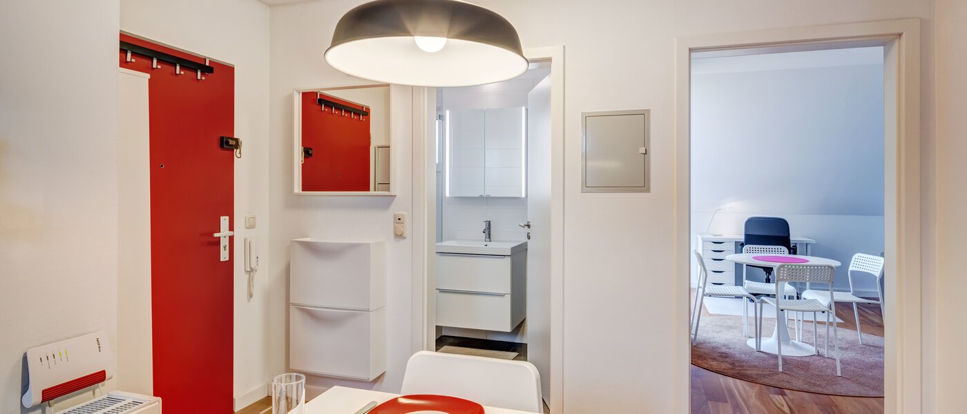 Тераса на даху плоска München Schwabing-Nord (zw. Leopoldstraße & Englischen Garten) 01 Коридор/передпокій 11235