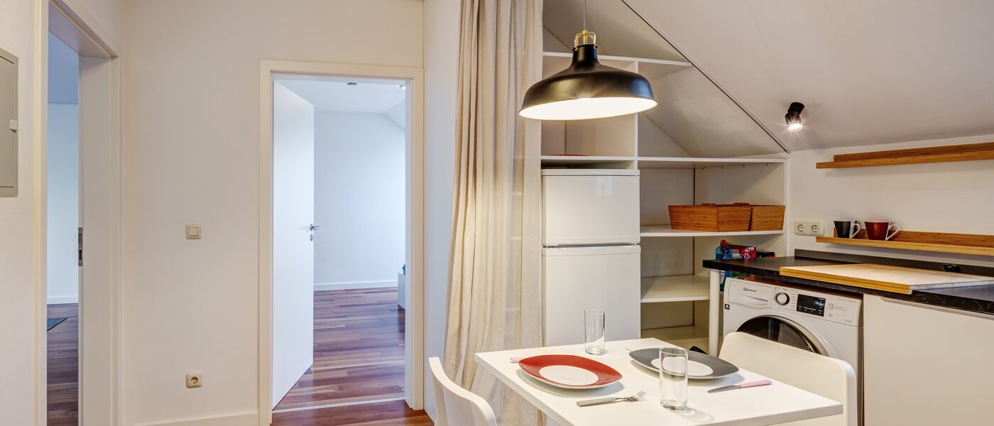 Тераса на даху плоска München Schwabing-Nord (zw. Leopoldstraße & Englischen Garten) 03 Коридор/передпокій 11235