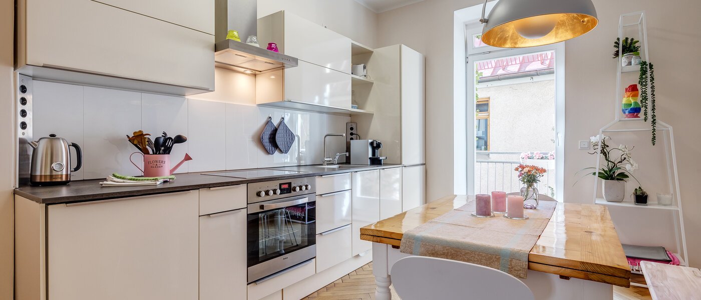 Плоский München Glockenbachviertel 01 Кухня 11255