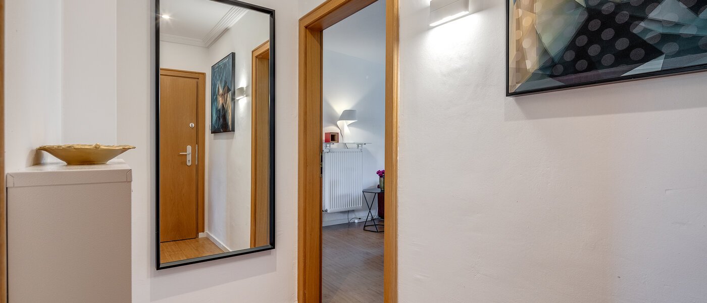 Flat München Parkstadt Bogenhausen 01 Korridor/gang 11256