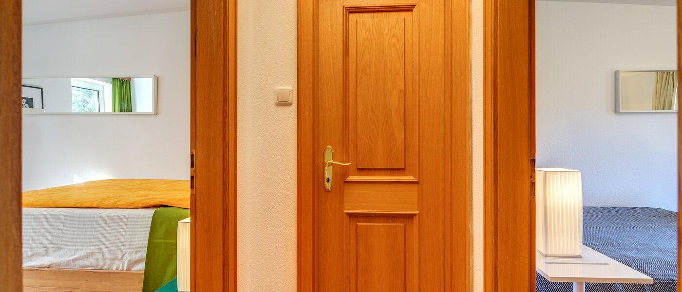 Flat München Parkstadt Bogenhausen 03 Korridor/gang 11256