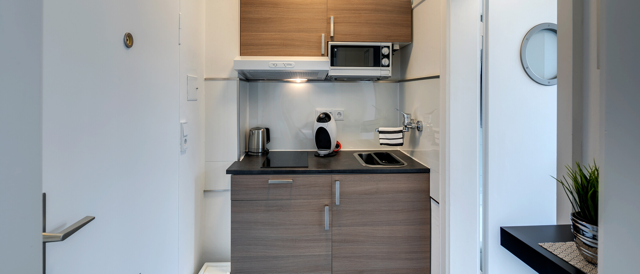 Ploché München Neuhausen 02 Kuchyně 11266