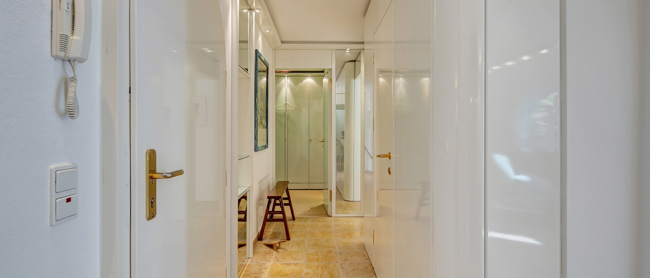 Çatı teraslı daire München Menterschwaige 01 Koridor/koridor geçidi 11267