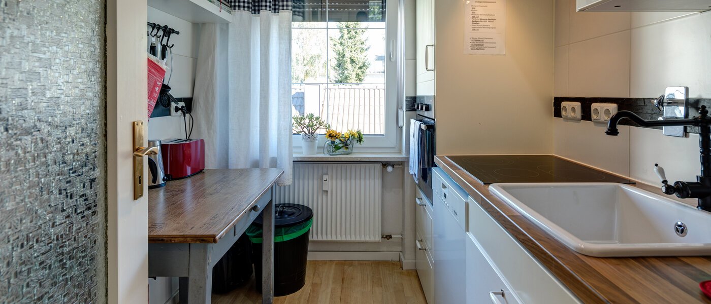 Ploché München Moosach 01 Kuchyně 11287