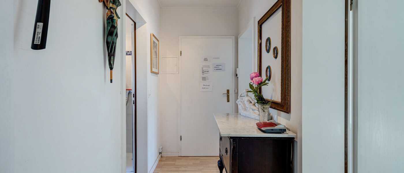 Ploché München Moosach 01 Chodba/chodba 11287