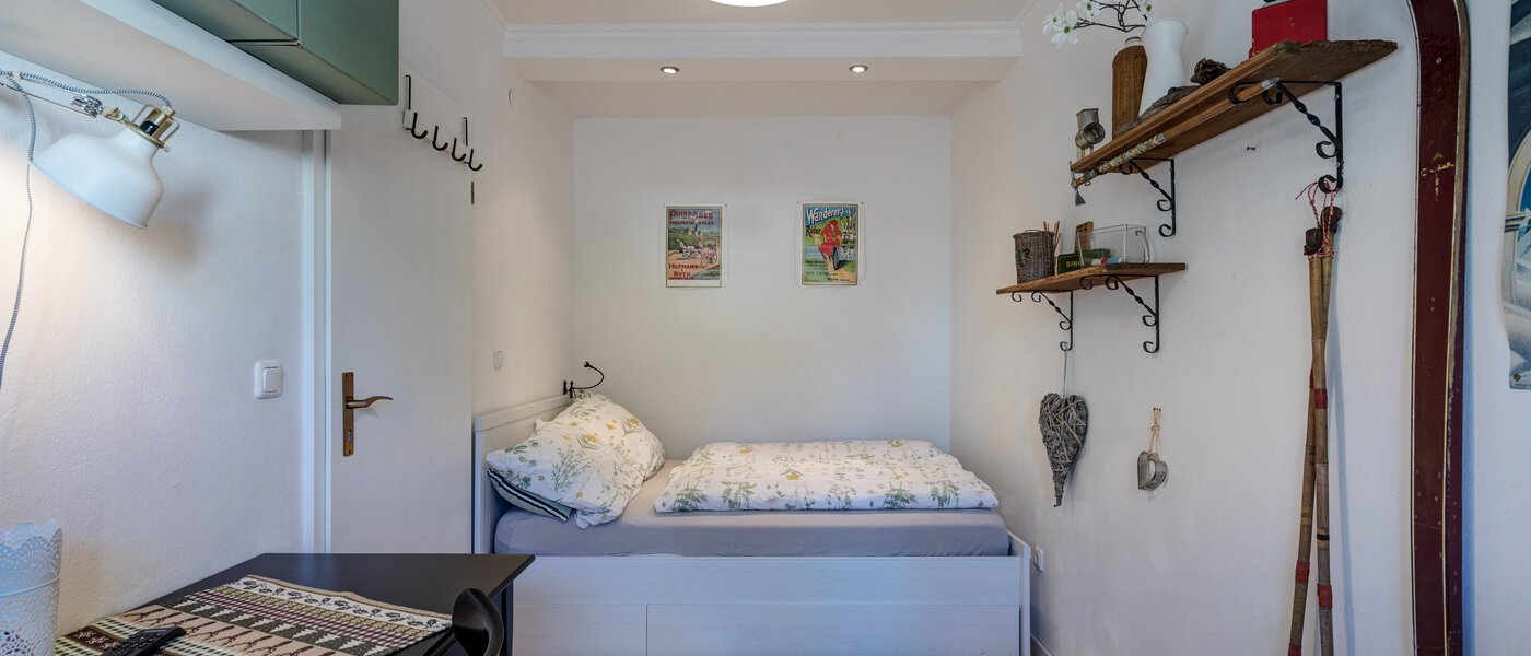 Ploché München Moosach 02 Ložnice 11287