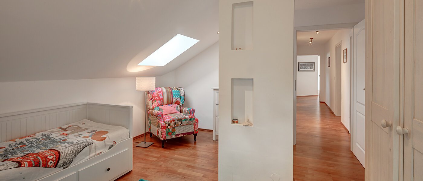 Samostatne stojaci dom Starnberg 01 5. spálňa 11331