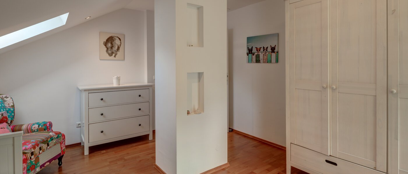 Samostatne stojaci dom Starnberg 02 5. spálňa 11331