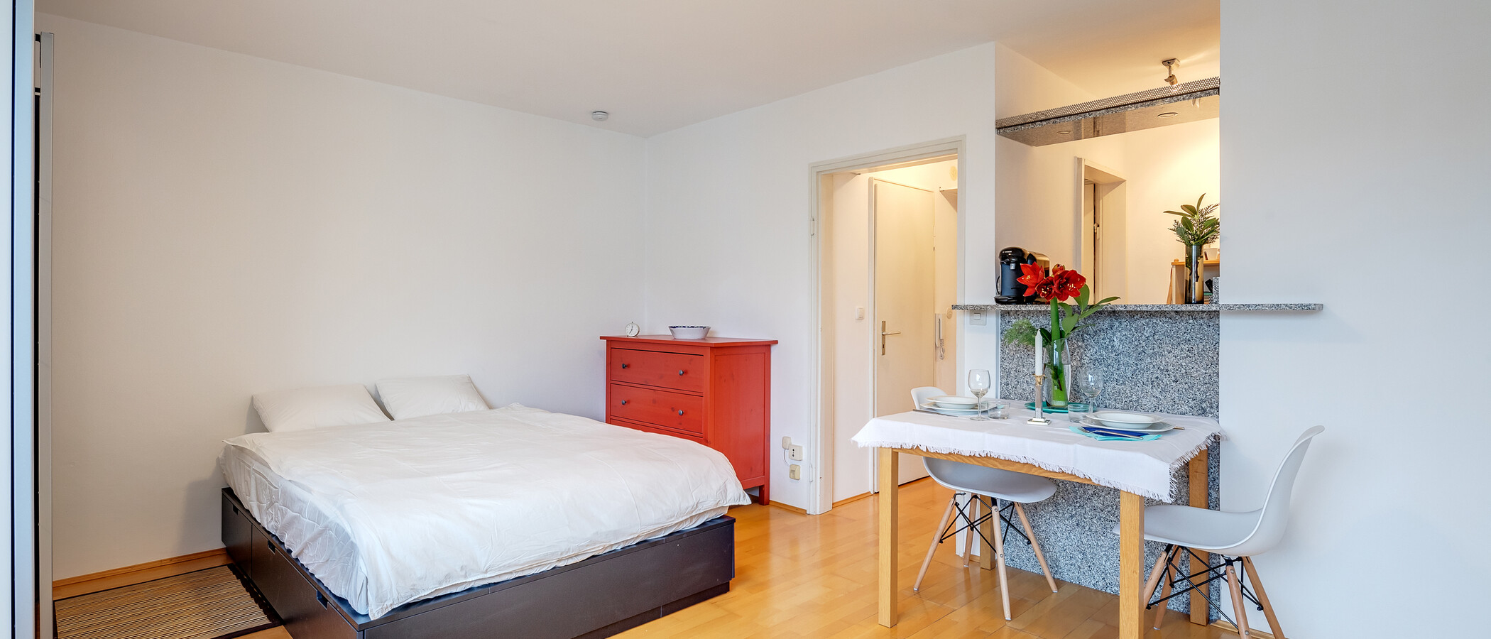 Ploché München Schwabing-West (rund um den Hohenzollernplatz) 03 Obývacia časť 11346