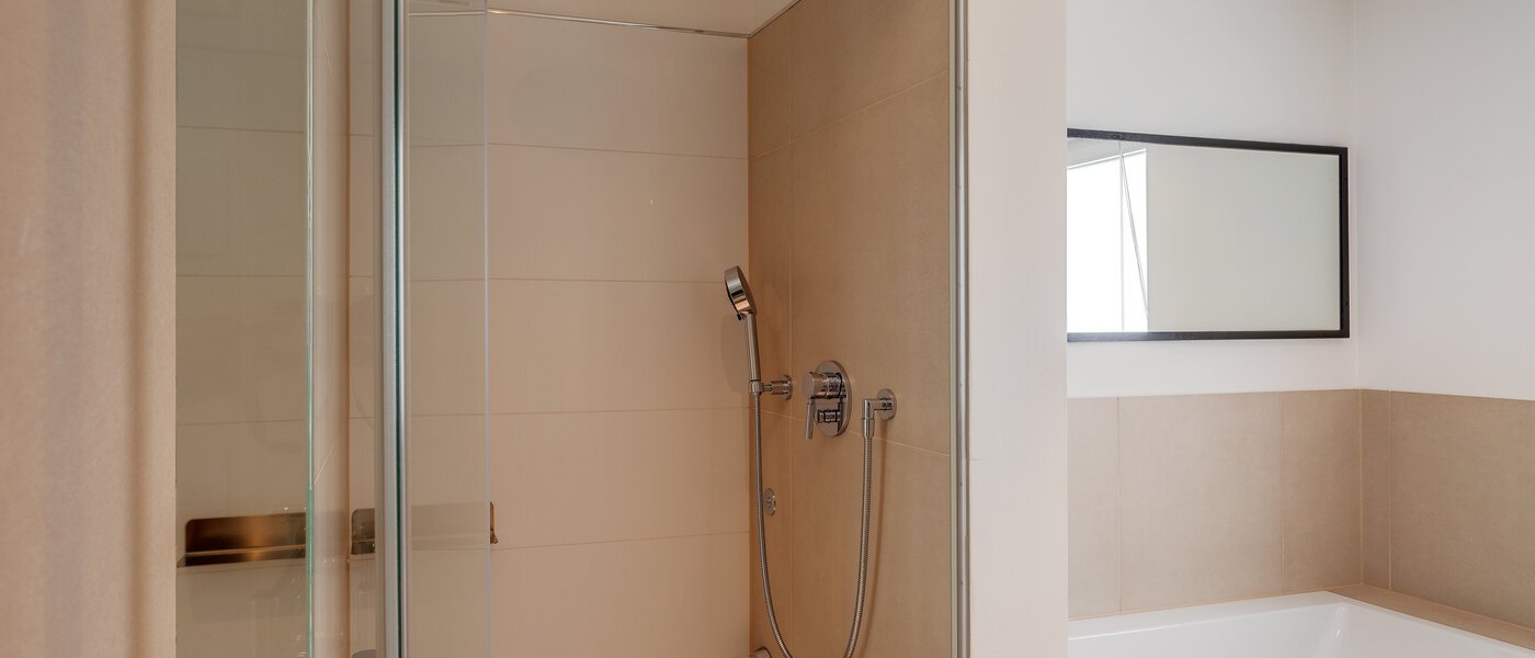 Ploché München Schwabing-West 02 Kúpeľňa 11349